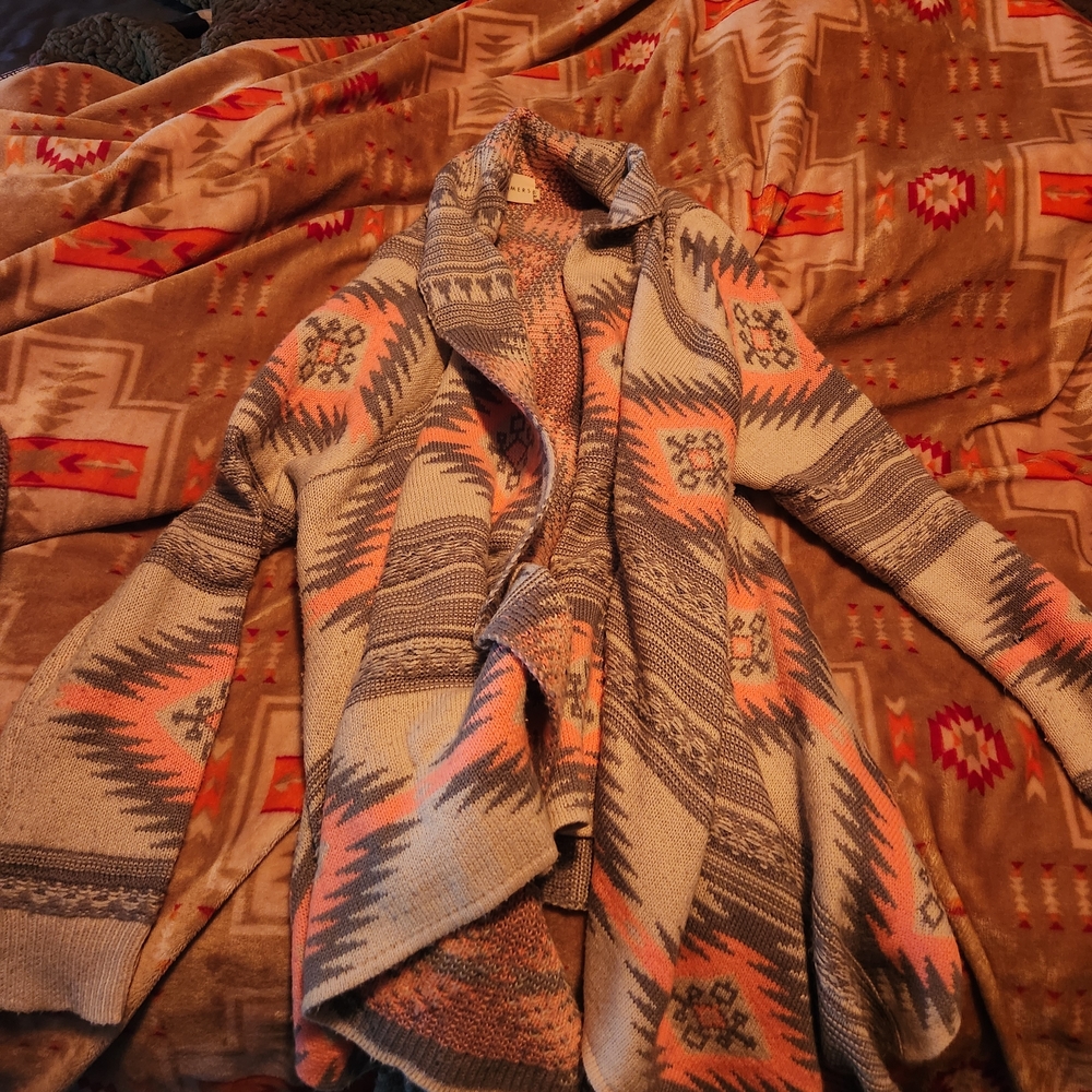 Dreamers Multicolor Aztec Cardigan